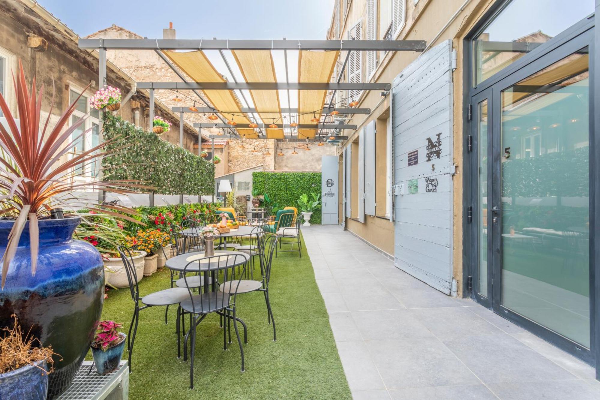 Adira Marseille Montgrand 2 Etoiles Leilighet Eksteriør bilde