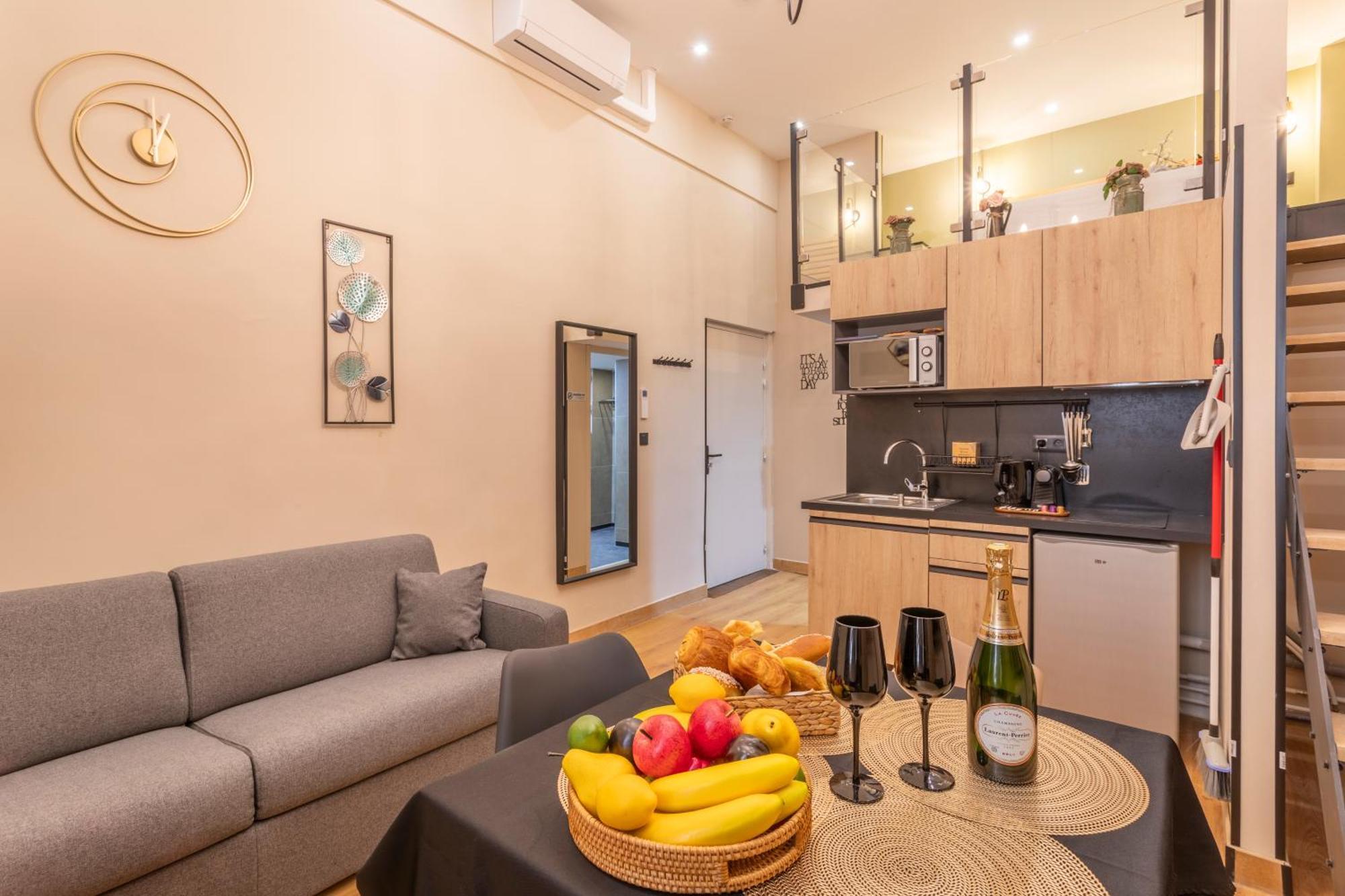 Adira Marseille Montgrand 2 Etoiles Leilighet Eksteriør bilde