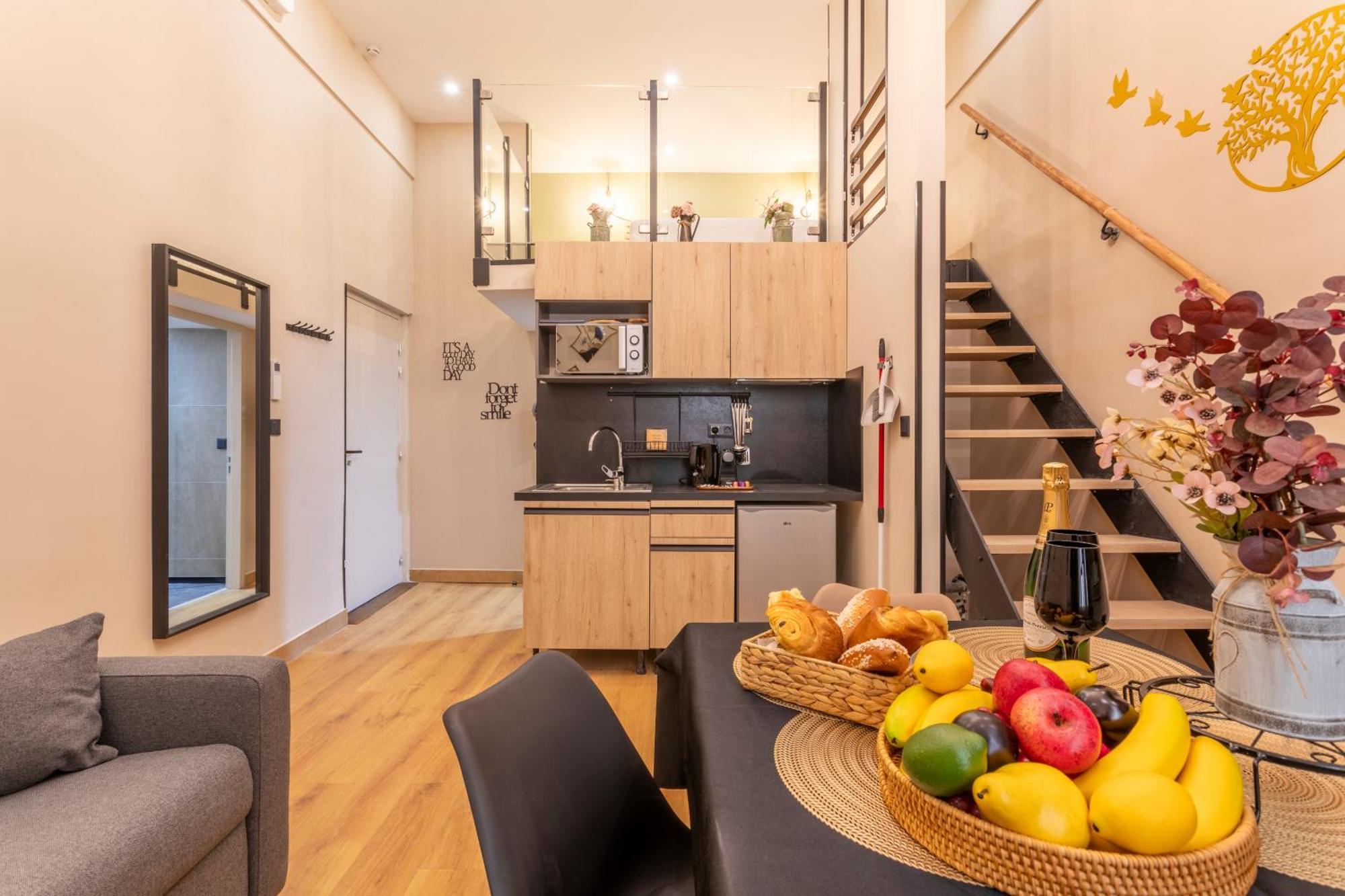 Adira Marseille Montgrand 2 Etoiles Leilighet Eksteriør bilde